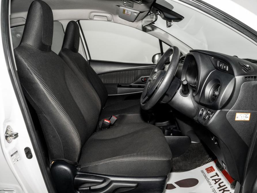 Toyota Vitz III (XP130) Рестайлинг 2 Иркутск  - изображение 5