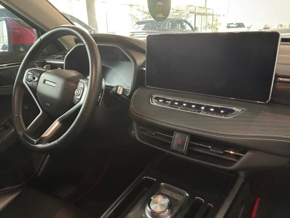 Haval Jolion I с пробегом 2021 года, цена 1 690 000 рублей, 28215 км, внедорожник, Автокод Объявления