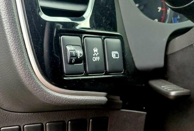 Mitsubishi Outlander III Рестайлинг 2 с пробегом 2018 года, цена 1 880 000 рублей, 217483 км, внедорожник, Автокод Объявления