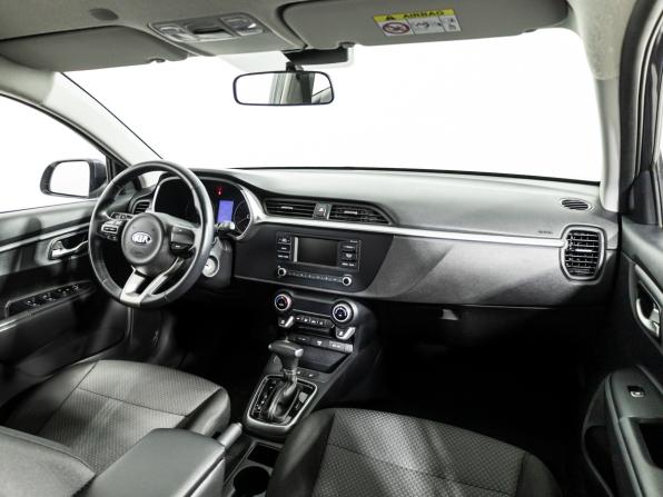 Kia Rio IV Рестайлинг с пробегом 2021 года, цена 1 799 000 рублей, 56049 км, хэтчбек, Автокод Объявления