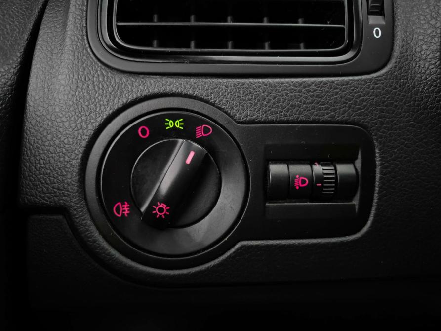Volkswagen Polo V Нижний Новгород  - изображение 17