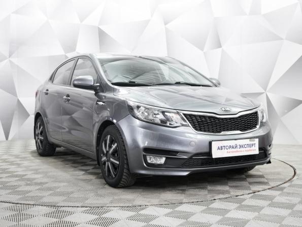Kia Rio III Рестайлинг с пробегом 2017 года, цена 900 000 рублей, 178132 км, седан, Автокод Объявления