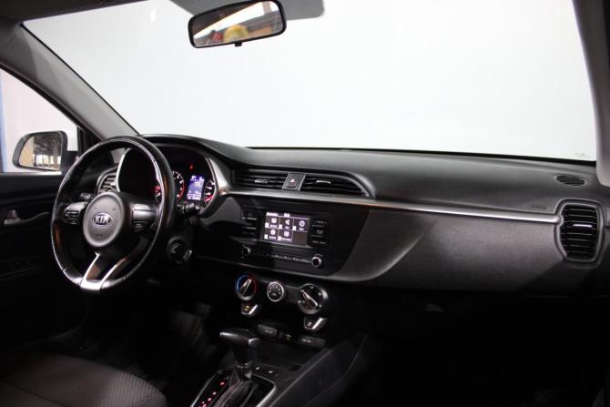 Kia Rio IV Рестайлинг с пробегом 2020 года, цена 1 089 000 рублей, 300100 км, седан, Автокод Объявления