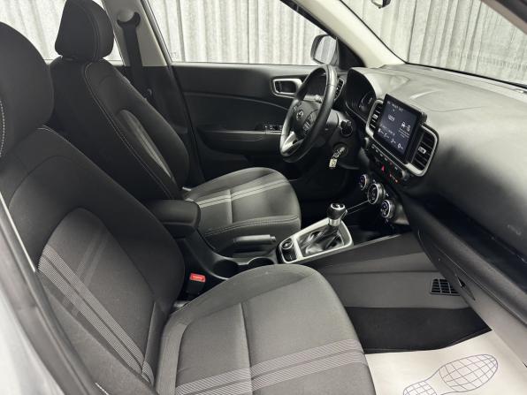 Hyundai Venue I с пробегом 2022 года, цена 2 000 000 рублей, 93968 км, внедорожник, Автокод Объявления