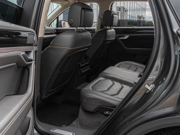 Volkswagen Touareg III с пробегом 2020 года, цена 4 540 000 рублей, 179130 км, внедорожник, Автокод Объявления