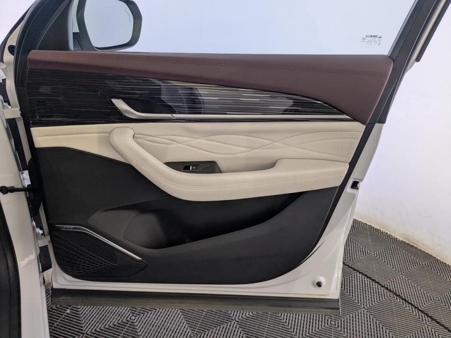 Geely Monjaro I Москва  - изображение 29