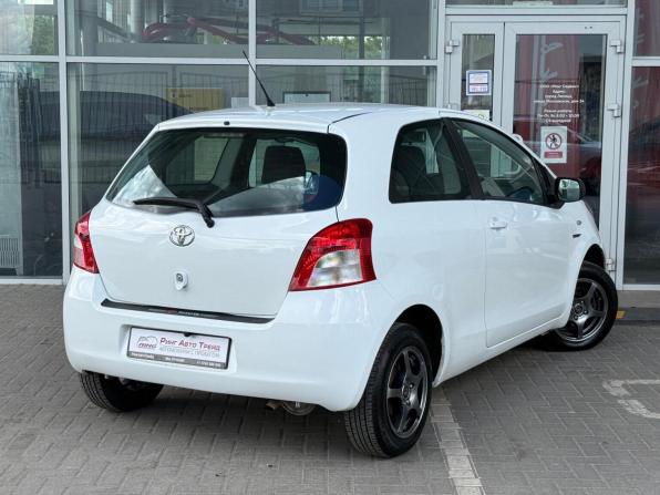 Toyota Yaris II с пробегом 2008 года, цена 459 000 рублей, 158000 км, хэтчбек, Автокод Объявления