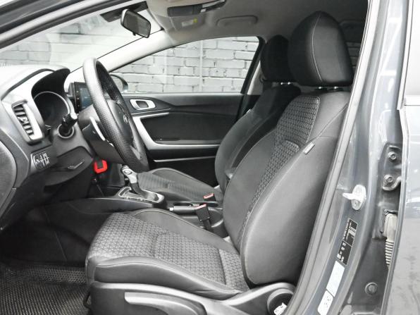 Kia Ceed III с пробегом 2021 года, цена 1 820 000 рублей, 104940 км, универсал, Автокод Объявления