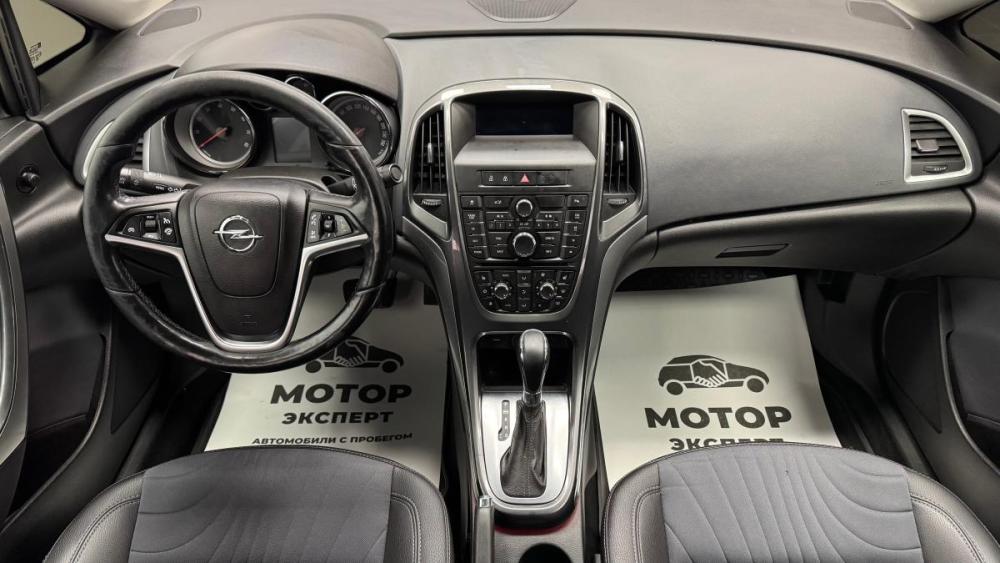 Opel Astra J Рестайлинг Киров  - изображение 17