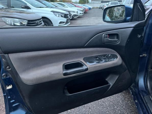 Mitsubishi Lancer IX с пробегом 2004 года, цена 250 000 рублей, 239000 км, седан, Автокод Объявления