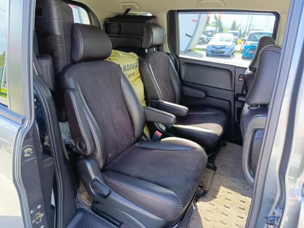 Honda Freed I Рестайлинг с пробегом 2012 года, цена 1 113 000 рублей, 168449 км, компактвэн, Автокод Объявления