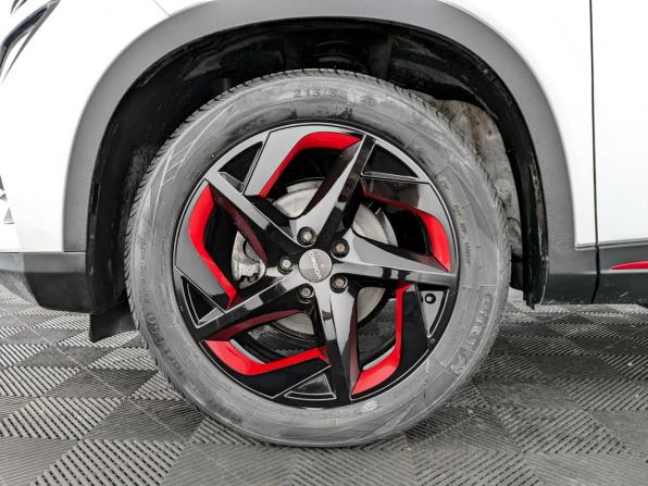 Omoda C5 I с пробегом 2023 года, цена 1 550 000 рублей, 65627 км, внедорожник, Автокод Объявления