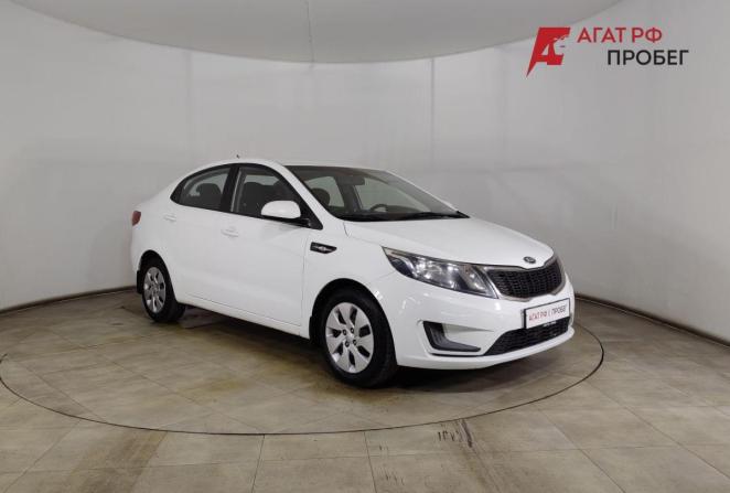 Kia Rio III с пробегом 2014 года, цена 680 000 рублей, 179570 км, седан, Автокод Объявления