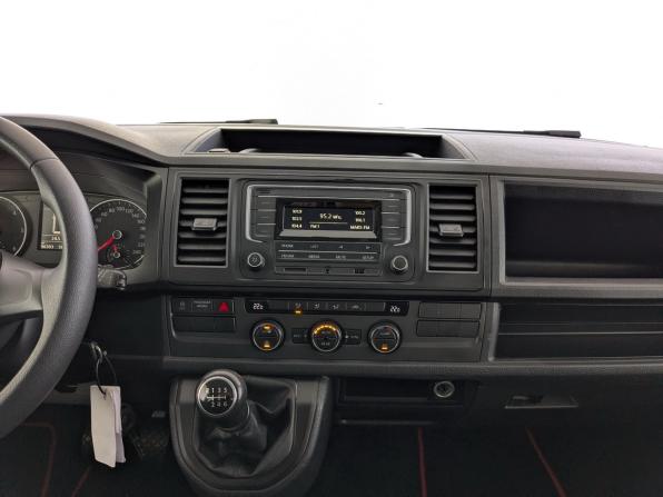 Volkswagen Caravelle T6 с пробегом 2019 года, цена 3 500 000 рублей, 96381 км, минивэн, Автокод Объявления