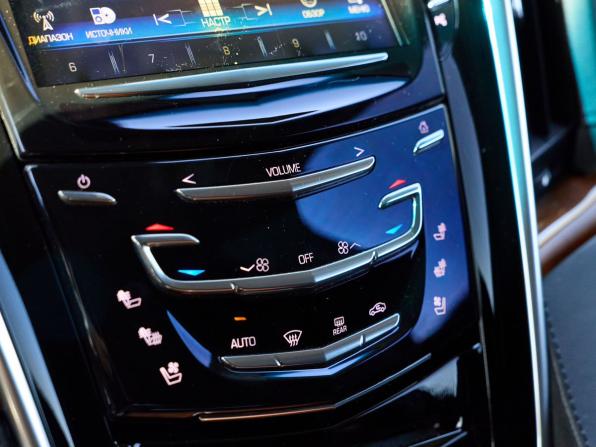 Cadillac Escalade IV с пробегом 2019 года, цена 5 350 000 рублей, 95850 км, внедорожник, Автокод Объявления