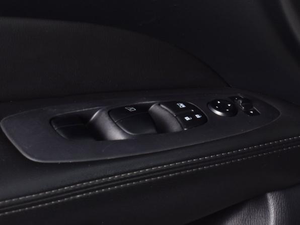 Nissan Pathfinder IV с пробегом 2015 года, цена 2 149 995 рублей, 186626 км, внедорожник, Автокод Объявления