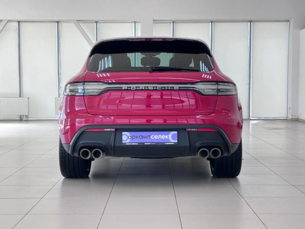 Porsche Macan I Рестайлинг 2 с пробегом 2022 года, цена 7 150 000 рублей, 55295 км, внедорожник, Автокод Объявления