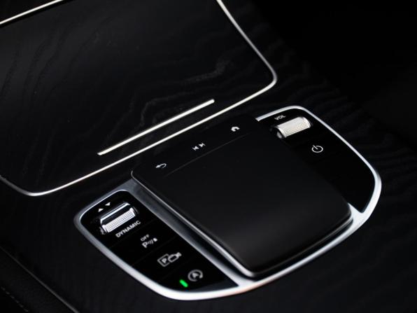 Mercedes-Benz E-Класс V (W213 S213 C238) Рестайлинг с пробегом 2020 года, цена 4 900 000 рублей, 60666 км, седан, Автокод Объявления