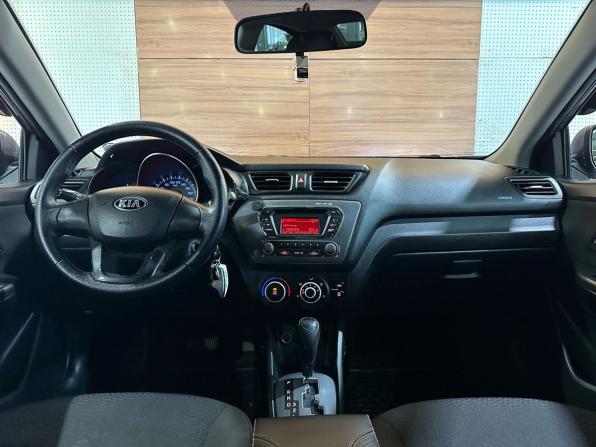 Kia Rio III с пробегом 2012 года, цена 799 000 рублей, 276000 км, седан, Автокод Объявления