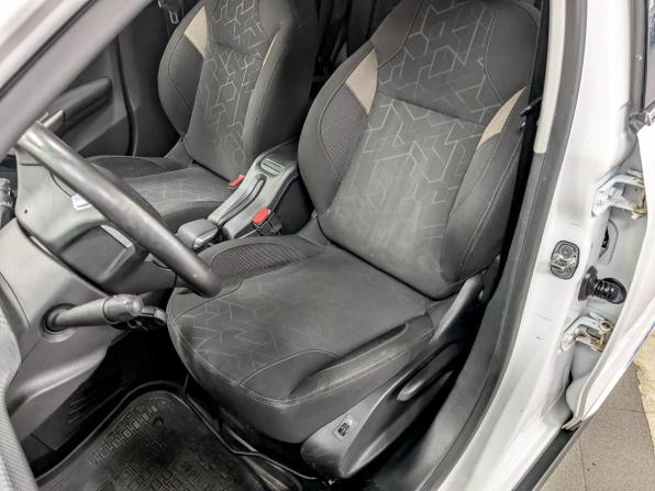 Peugeot 2008 I с пробегом 2016 года, цена 875 000 рублей, 139520 км, внедорожник, Автокод Объявления