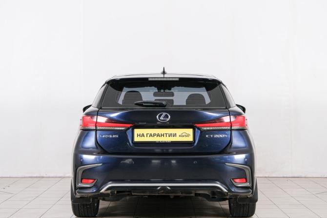 Lexus CT I Рестайлинг 2 с пробегом 2019 года, цена 2 189 000 рублей, 117000 км, хэтчбек, Автокод Объявления