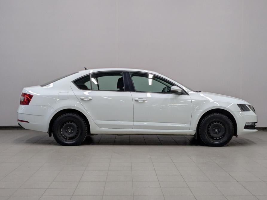 Skoda Octavia III (A7) Рестайлинг Москва  - изображение 12