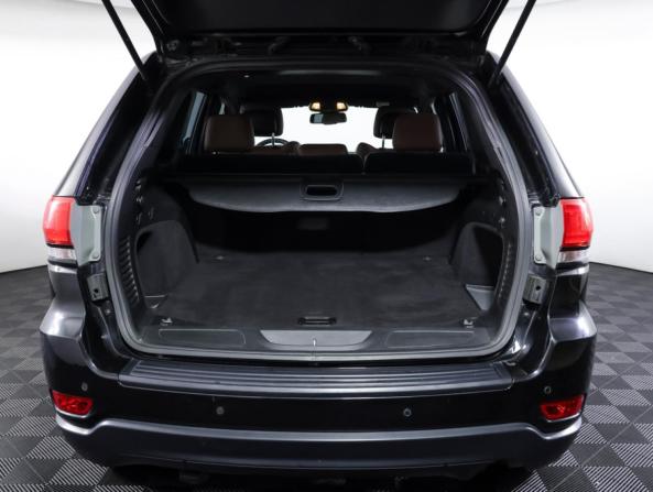Jeep Grand Cherokee IV (WK2) Рестайлинг с пробегом 2016 года, цена 2 695 000 рублей, 153054 км, внедорожник, Автокод Объявления