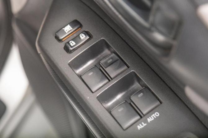Toyota Wish II с пробегом 2012 года, цена 1 299 000 рублей, 178000 км, минивэн, Автокод Объявления