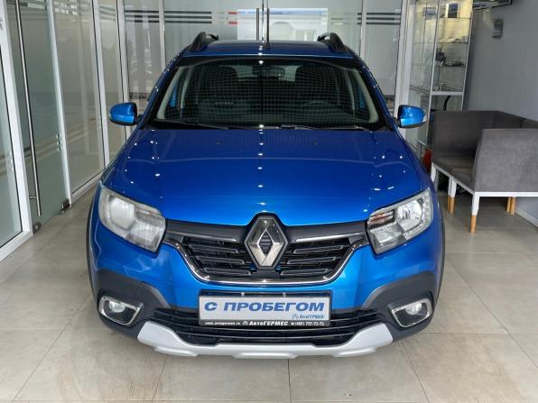 Renault Sandero II Рестайлинг с пробегом 2020 года, цена 899 000 рублей, 220848 км, хэтчбек, Автокод Объявления