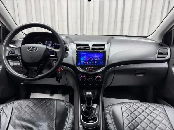 Hyundai Solaris I Рестайлинг с пробегом 2015 года, цена 699 000 рублей, 199000 км, седан, Автокод Объявления