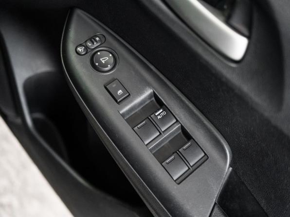 Honda Shuttle II с пробегом 2017 года, цена 1 080 500 рублей, 137311 км, универсал, Автокод Объявления