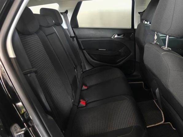 Peugeot 308 II Рестайлинг с пробегом 2019 года, цена 1 290 000 рублей, 184126 км, универсал, Автокод Объявления