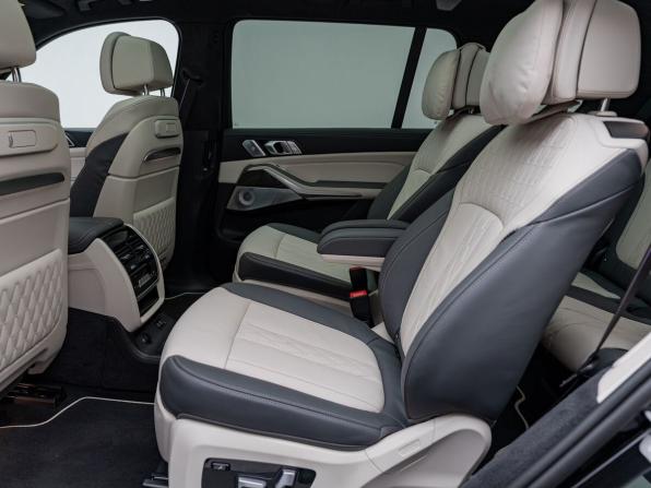 BMW X7 I (G07) Рестайлинг с пробегом 2025 года, цена 14 990 000 рублей, 13456 км, внедорожник, Автокод Объявления