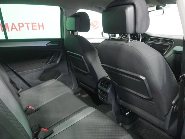Volkswagen Tiguan II с пробегом 2018 года, цена 2 567 000 рублей, 128031 км, внедорожник, Автокод Объявления