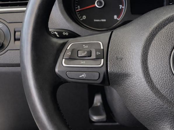 Volkswagen Polo V с пробегом 2011 года, цена 797 000 рублей, 174269 км, седан, Автокод Объявления