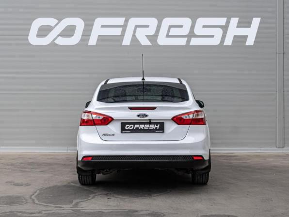 Ford Focus III с пробегом 2013 года, цена 710 000 рублей, 167345 км, седан, Автокод Объявления