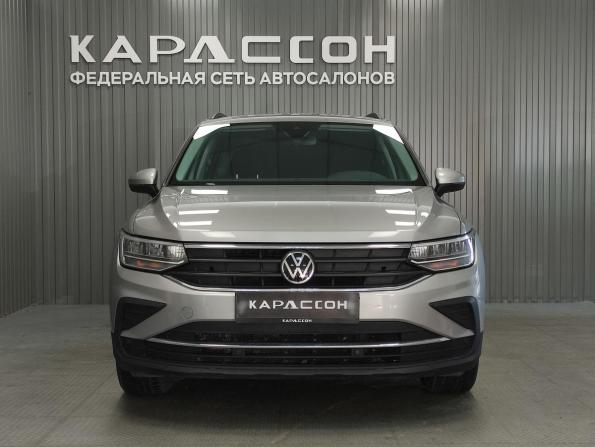 Volkswagen Tiguan II Рестайлинг с пробегом 2021 года, цена 2 918 000 рублей, 83475 км, внедорожник, Автокод Объявления