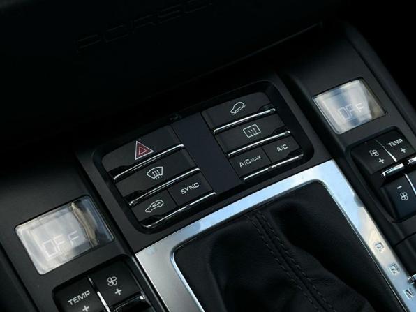 Porsche Macan I с пробегом 2016 года, цена 3 876 400 рублей, 92141 км, внедорожник, Автокод Объявления