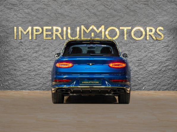 Новый Bentley Bentayga I Рестайлинг 2026 года, цена 47 700 000 рублей, внедорожник, Автокод Объявления