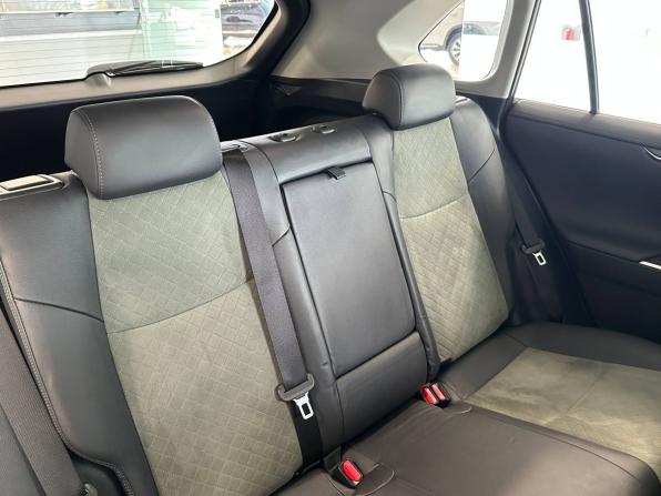 Toyota RAV4 V (XA50) с пробегом 2024 года, цена 3 687 000 рублей, 30065 км, внедорожник, Автокод Объявления
