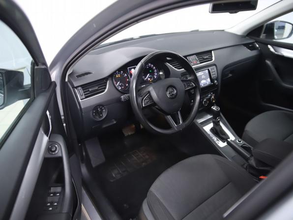 Skoda Octavia III (A7) с пробегом 2015 года, цена 1 590 000 рублей, 183308 км, лифтбек, Автокод Объявления