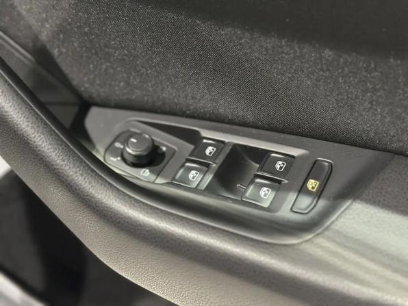 Volkswagen Passat B8 с пробегом 2015 года, цена 1 466 000 рублей, 130000 км, седан, Автокод Объявления