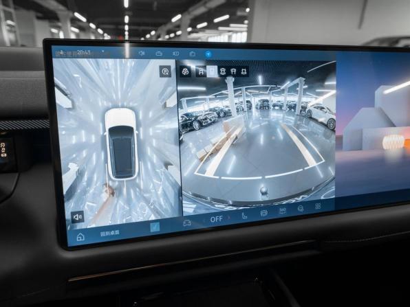 Lynk &amp; Co 900 с пробегом 2026 года, цена 8 400 000 рублей, 50 км, внедорожник, Автокод Объявления