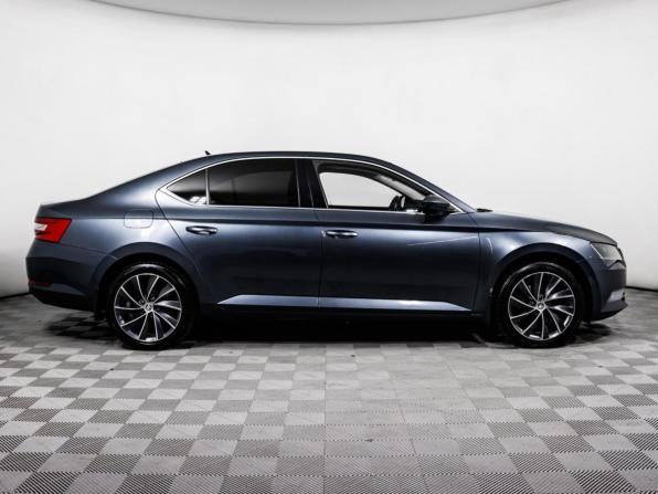 Skoda Superb III с пробегом 2015 года, цена 1 528 000 рублей, 215000 км, лифтбек, Автокод Объявления