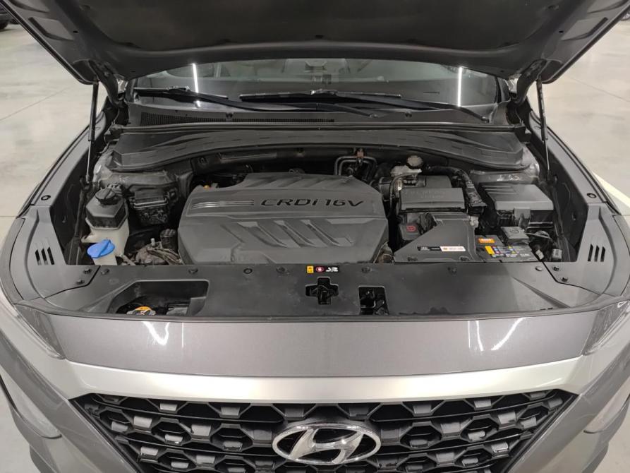 Hyundai Santa Fe IV Казань  - изображение 11