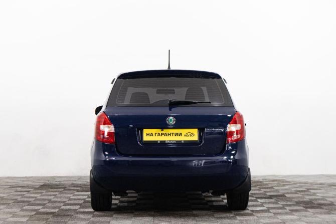 Skoda Fabia II Рестайлинг с пробегом 2012 года, цена 649 000 рублей, 230000 км, хэтчбек, Автокод Объявления