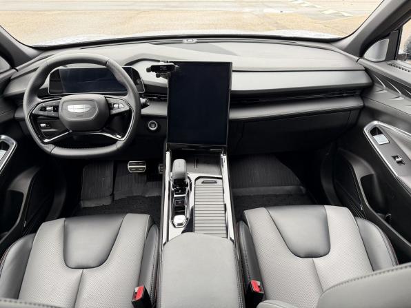 Geely Cityray с пробегом 2024 года, цена 2 415 000 рублей, 33433 км, внедорожник, Автокод Объявления