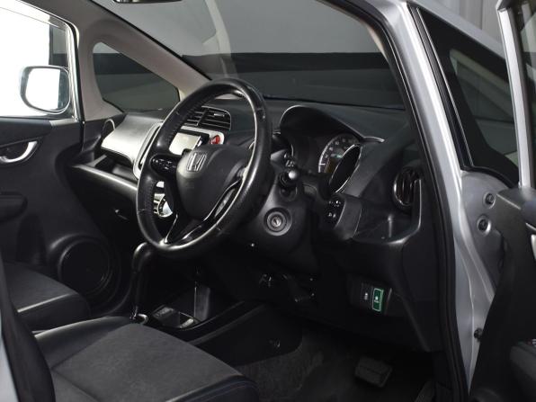 Honda Fit Shuttle I Рестайлинг с пробегом 2014 года, цена 999 995 рублей, 146366 км, универсал, Автокод Объявления