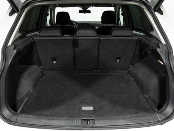 Volkswagen Tiguan II с пробегом 2020 года, цена 1 649 700 рублей, 151359 км, внедорожник, Автокод Объявления