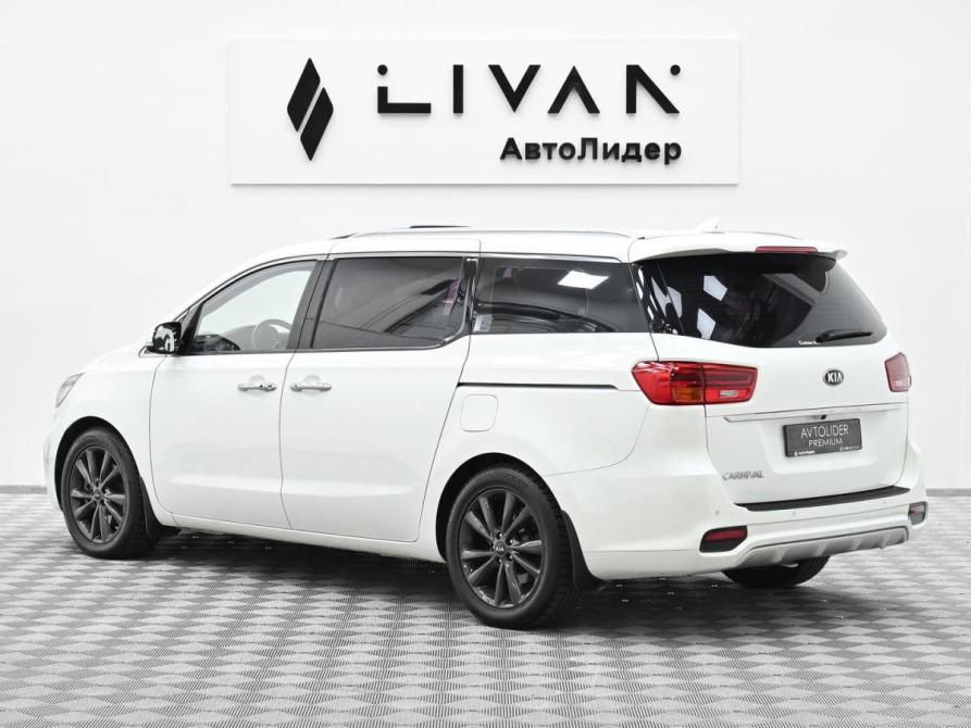 Kia Carnival III Москва  - изображение 2